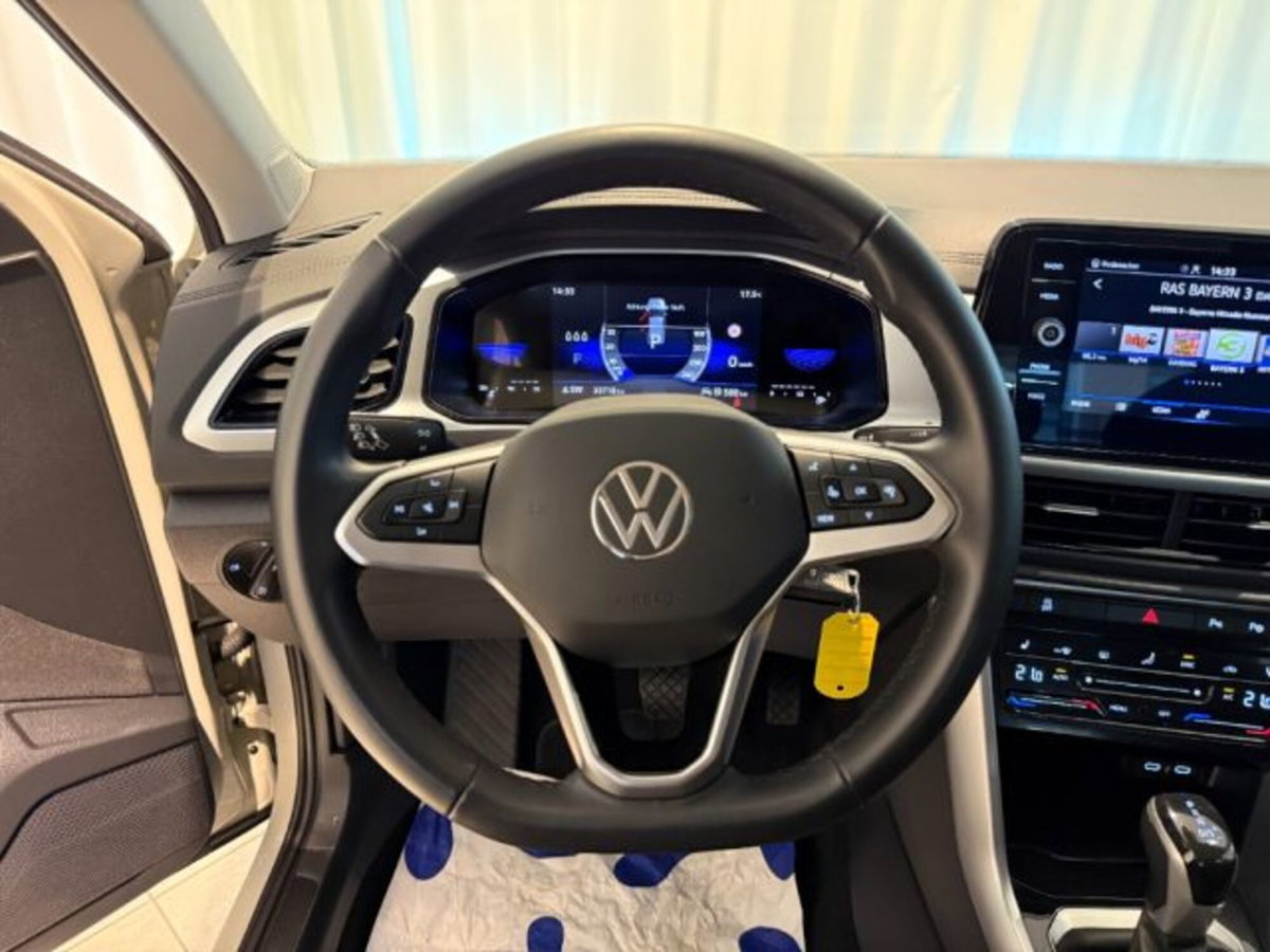 Volkswagen T-Roc 1.5 tsi Life dsg (8)