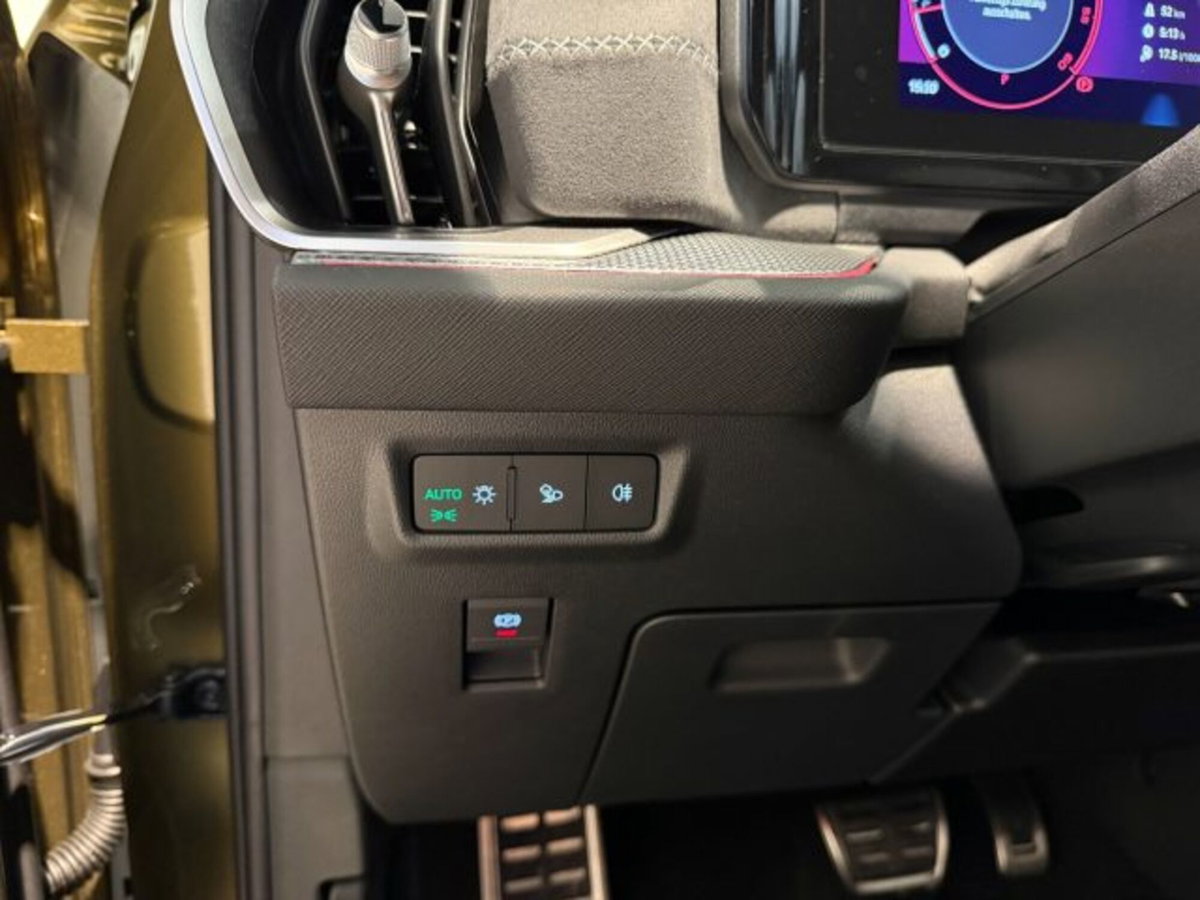Skoda Kodiaq 2.0 tdi evo Sportline 4x4 193cv dsg (10)