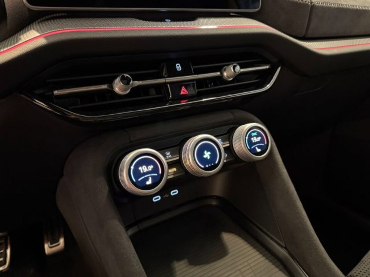 Skoda Kodiaq 2.0 tdi evo Sportline 4x4 193cv dsg (17)
