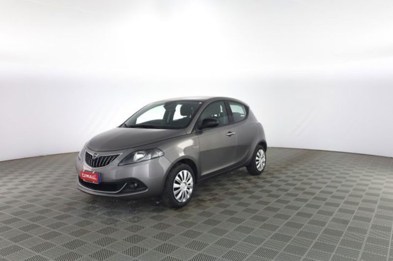 Lancia Ypsilon 1.0 FireFly 5 porte S&S Hybrid Gold Plus
