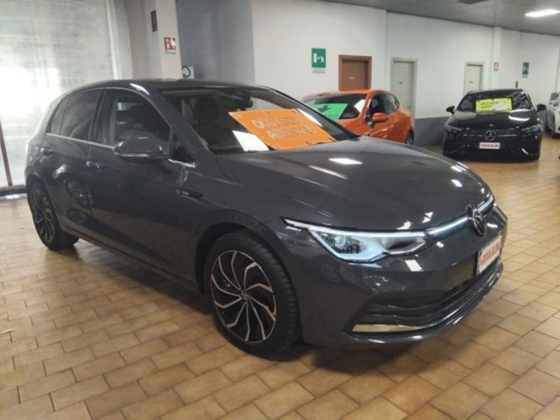 Volkswagen Golf 2.0 TDI 150 CV DSG SCR Style