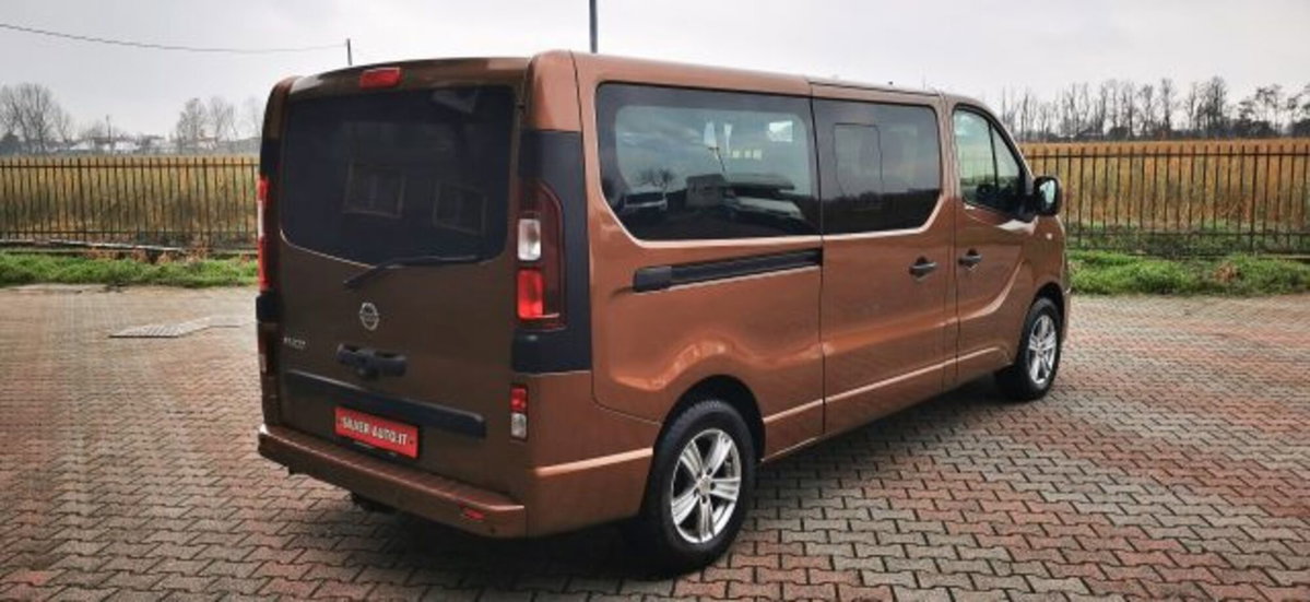 Nissan NV300 1.6 dCi Twin Turbo 145CV Start&Stop PC-TN Combi (7)
