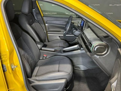 Jeep Avenger 1.2 turbo e-hybrid mhev Summit fwd 110cv edct6 (12)