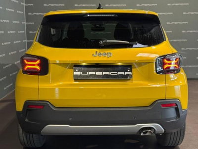 Jeep Avenger 1.2 turbo e-hybrid mhev Summit fwd 110cv edct6 (4)