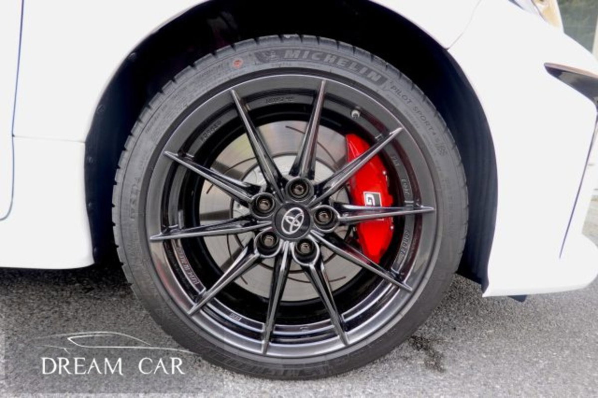 Toyota GR Yaris 1.6 Turbo 3 porte GR Yaris Circuit (9)
