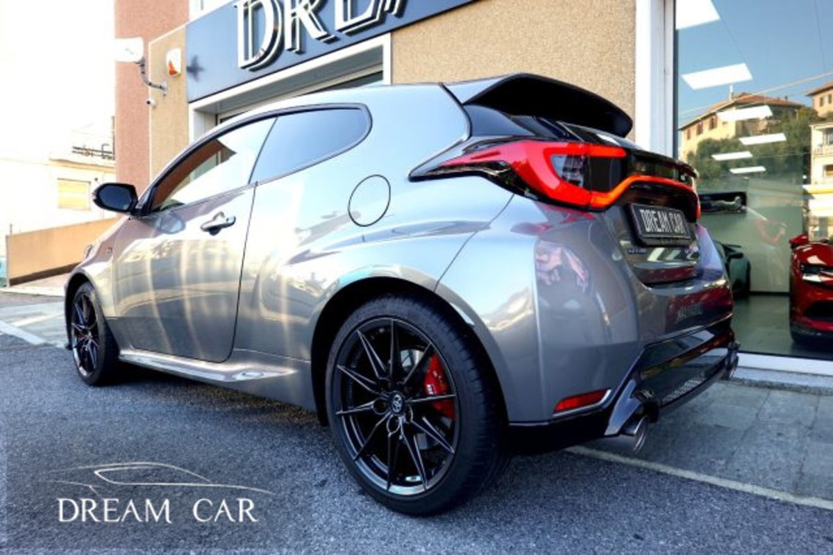 Toyota GR Yaris 1.6 Turbo 3 porte GR Yaris Circuit (3)