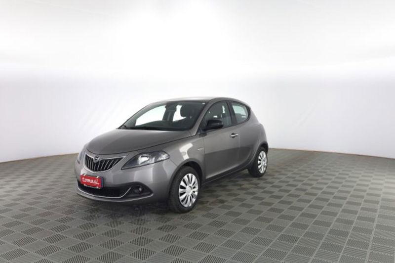 Lancia Ypsilon 1.0 FireFly 5 porte S&S Hybrid Gold Plus