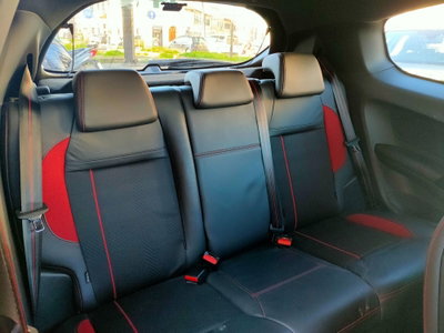 Peugeot 208 THP 200 CV 3 porte GTi (20)