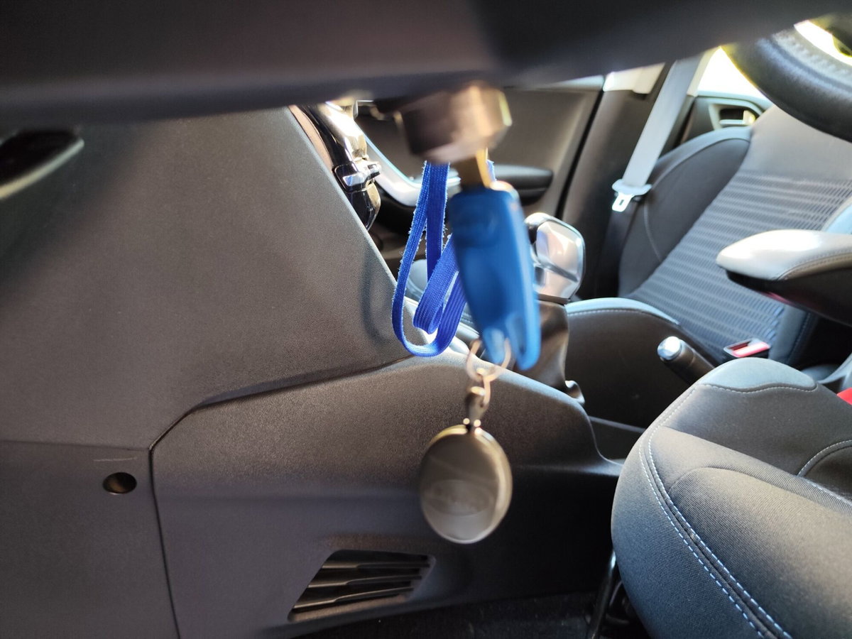 Peugeot 208 HDi 68 CV 5 porte Allure (16)
