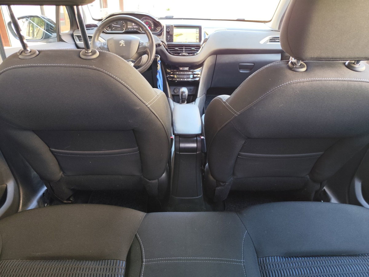 Peugeot 208 HDi 68 CV 5 porte Allure (20)