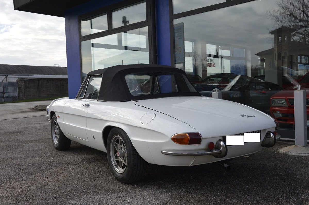 Alfa Romeo Spider 1.6 (10)