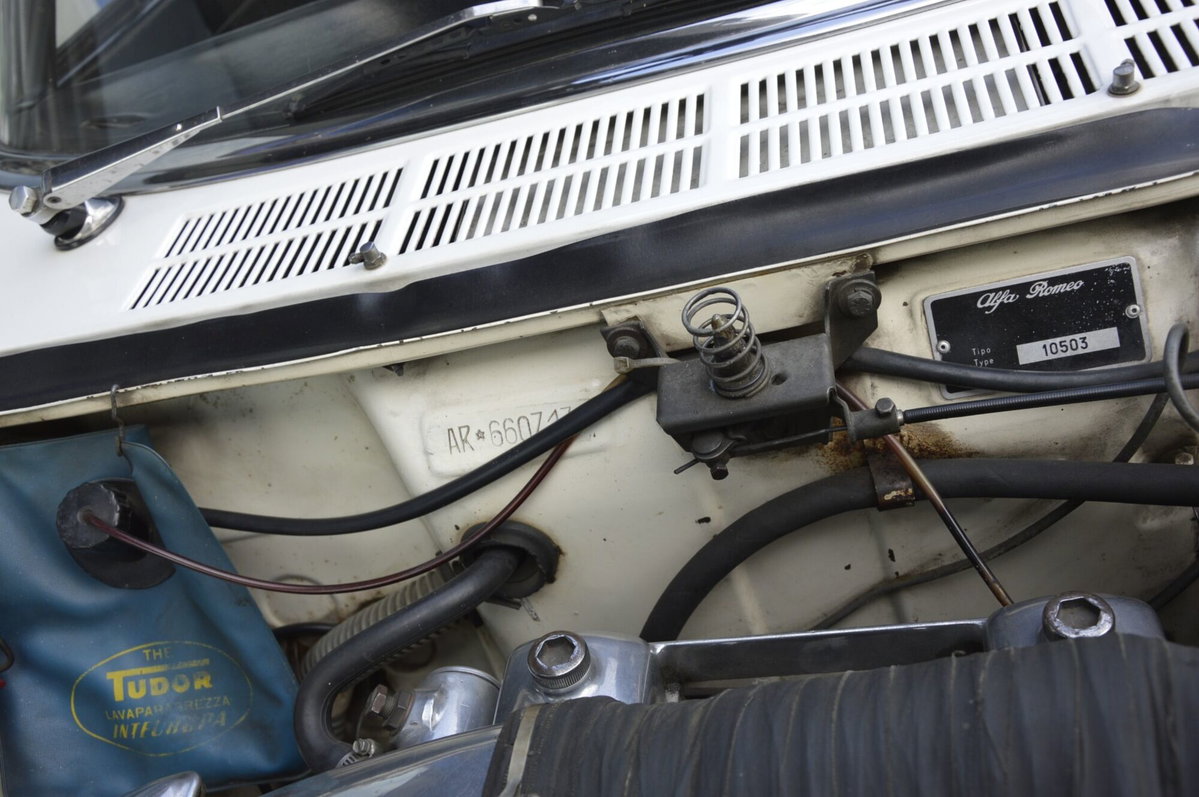Alfa Romeo Spider 1.6 (15)