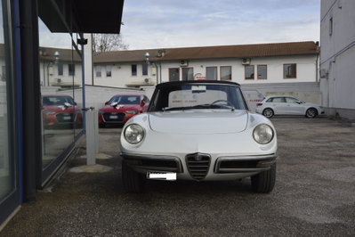 Alfa Romeo Spider 1.6 (3)