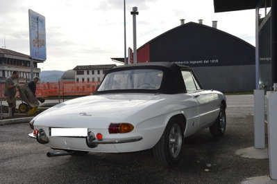 Alfa Romeo Spider 1.6 (5)