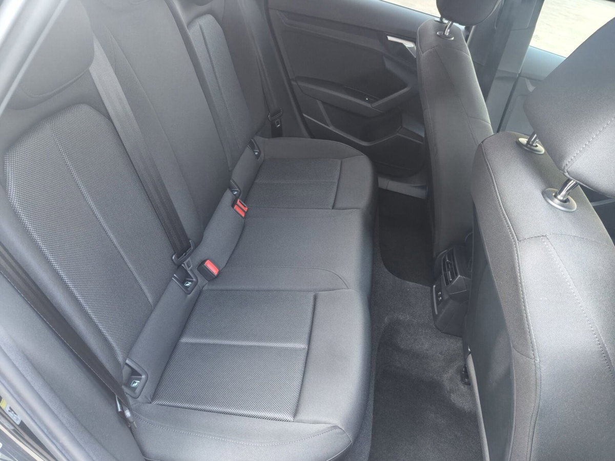 Audi A3 Sportback 35 TDI S tronic Business Advanced (10)