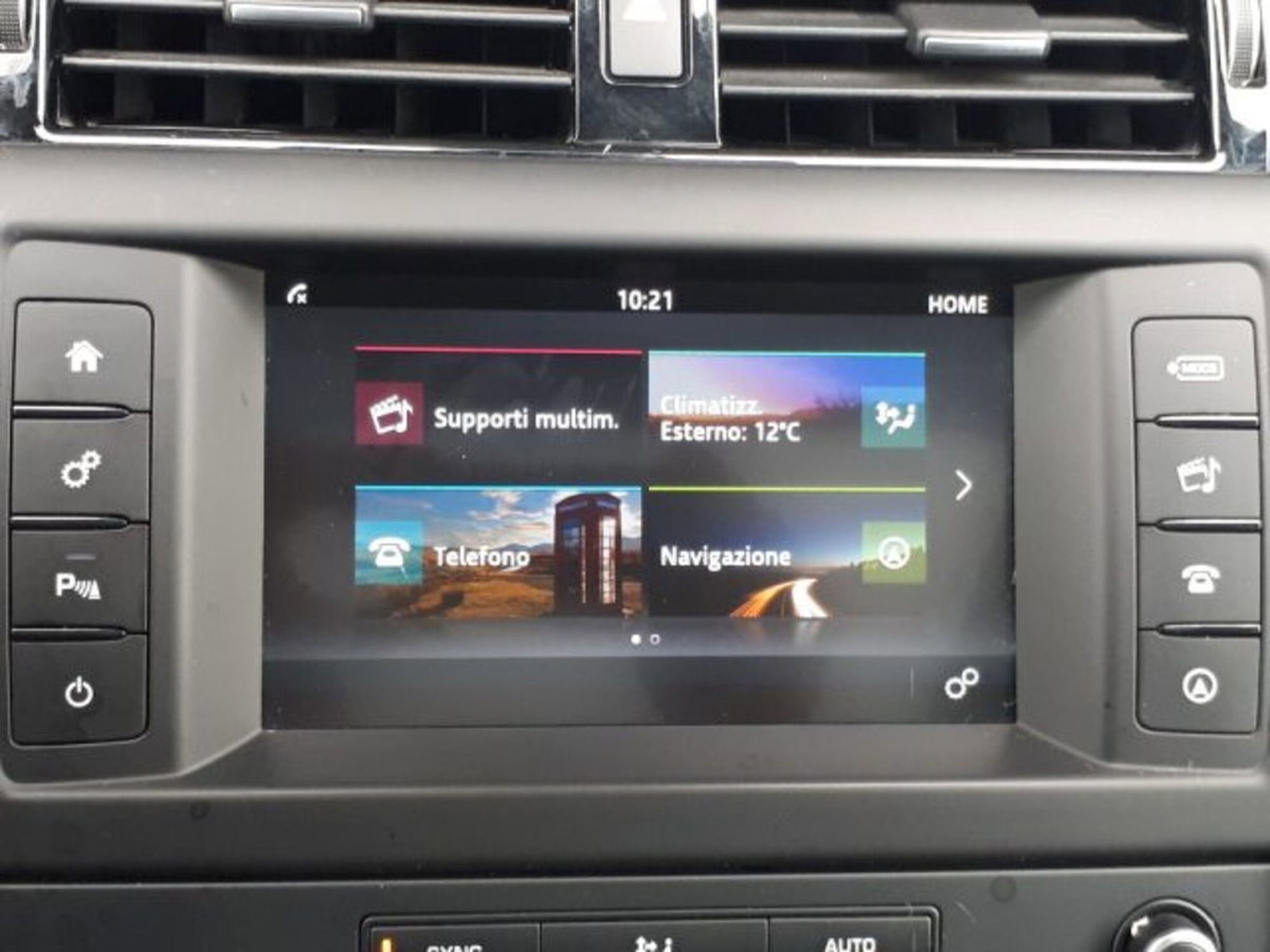 Land Rover Discovery Sport 2.0 SD4 240 CV SE (13)