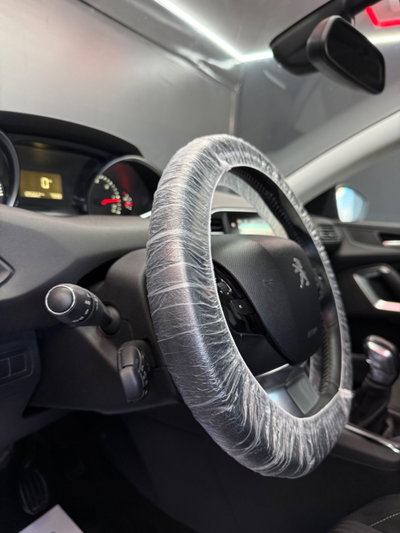 Peugeot 308 1.6 HDi 92 CV Active (11)