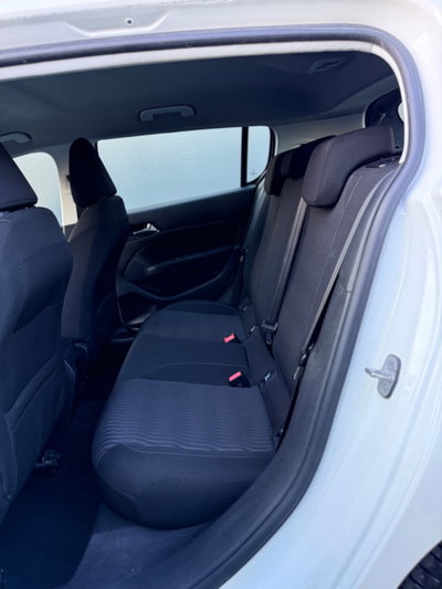 Peugeot 308 1.6 HDi 92 CV Active (15)
