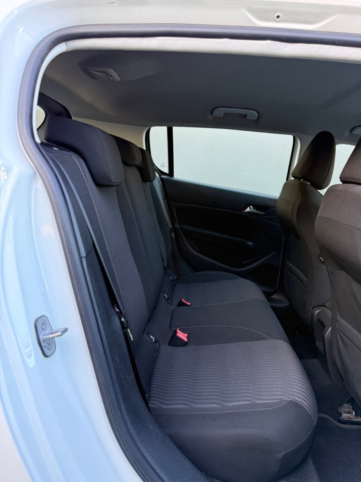 Peugeot 308 1.6 HDi 92 CV Active (16)