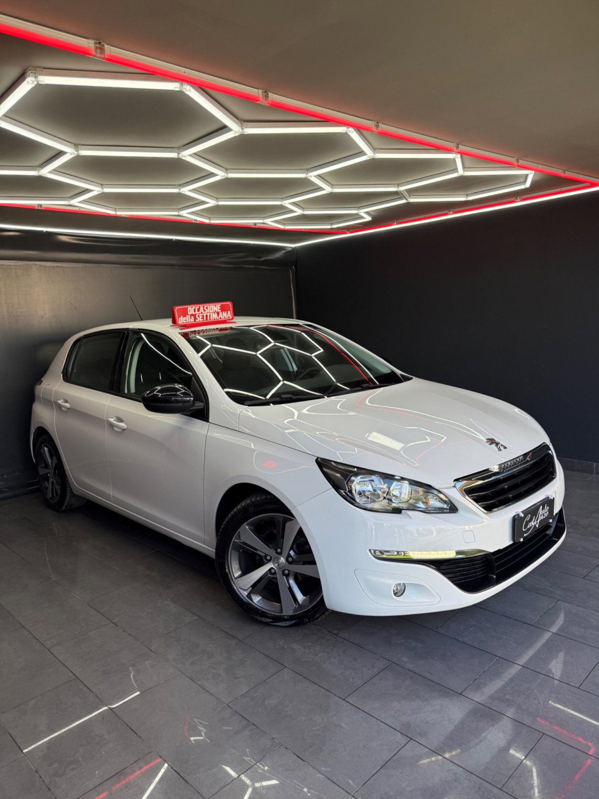 Peugeot 308 1.6 HDi 92 CV Active (2)