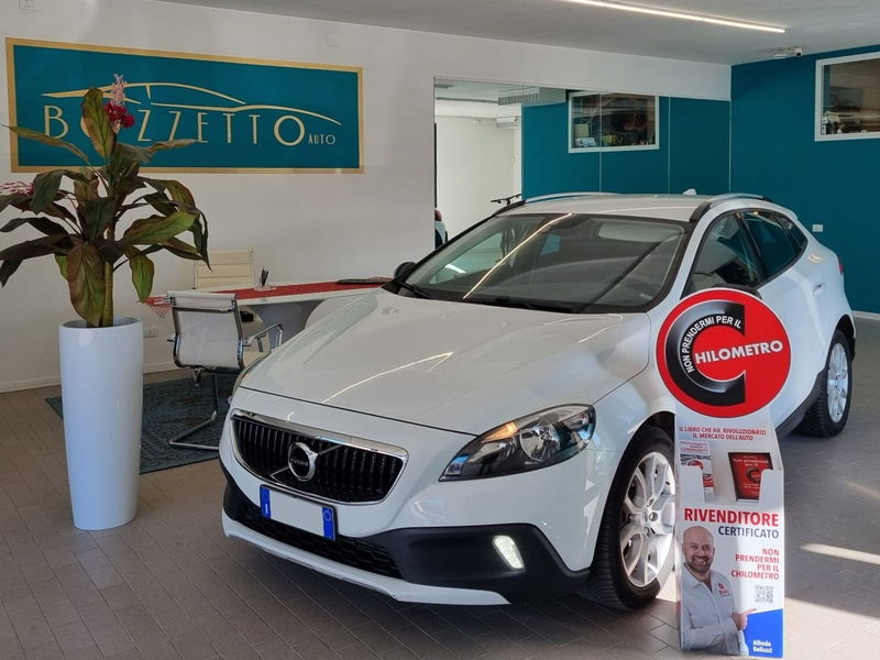 Volvo V40 Cross Country D2 Plus