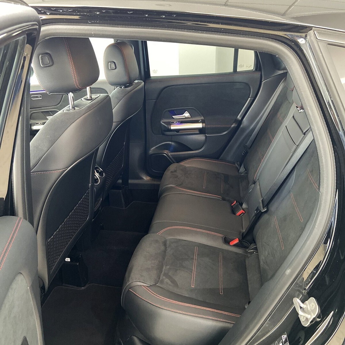 Mercedes-Benz GLA SUV 200 d AMG Line Premium Plus 4matic auto (10)