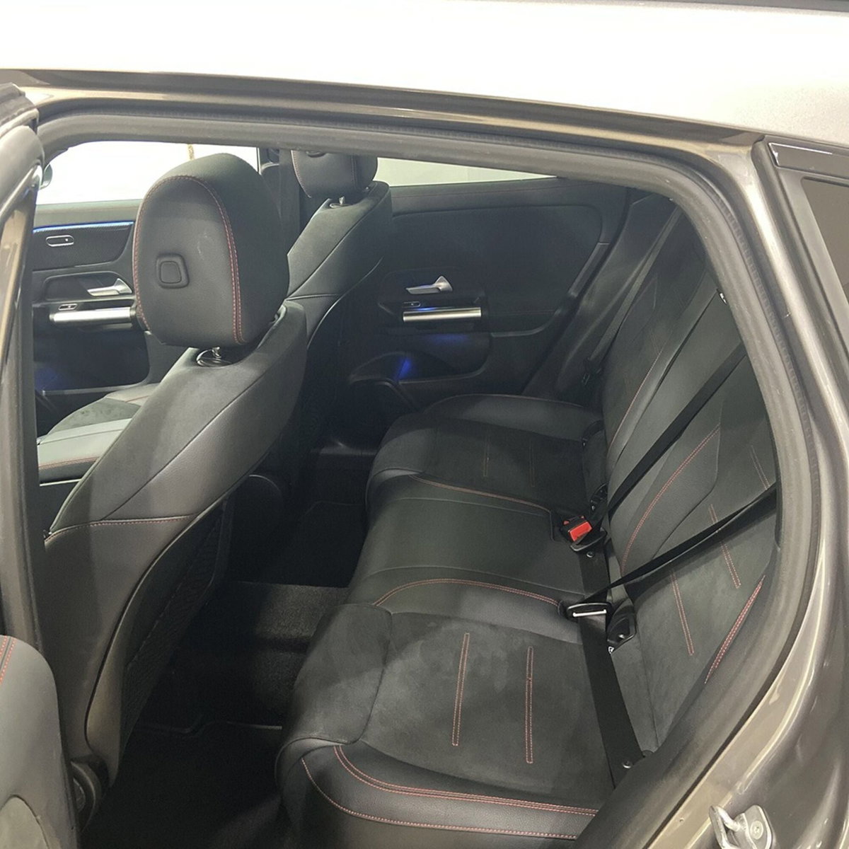 Mercedes-Benz GLA SUV 200 d AMG Line Premium Plus 4matic auto (10)
