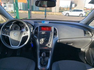 Opel Astra Station Wagon 1.6 115CV Sports Cosmo (13)