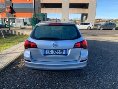 Opel Astra Station Wagon 1.6 115CV Sports Cosmo (6)