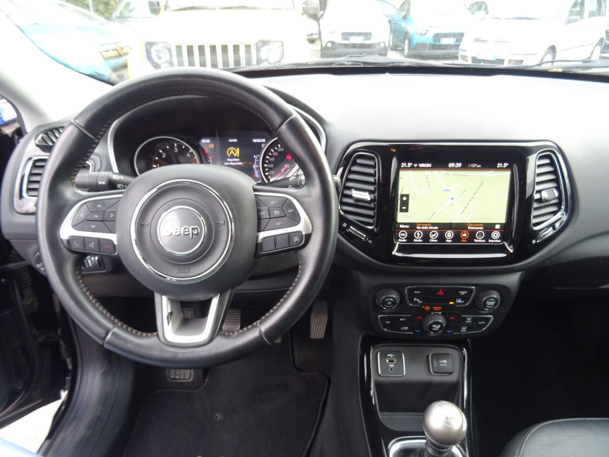 Jeep Compass 1.6 Multijet II 2WD Limited (15)