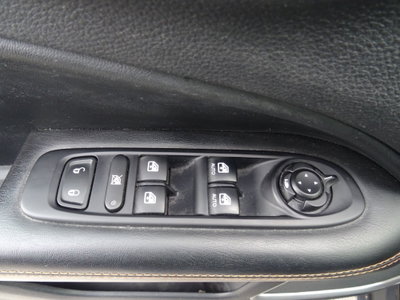 Jeep Compass 1.6 Multijet II 2WD Limited (16)
