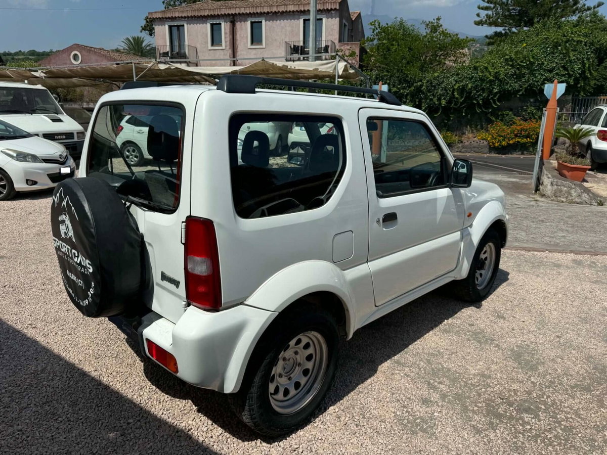 Suzuki Jimny 1.3i 16V cat 4WD JLX (10)