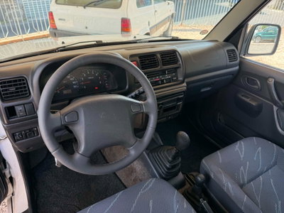 Suzuki Jimny 1.3i 16V cat 4WD JLX (14)