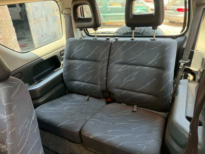 Suzuki Jimny 1.3i 16V cat 4WD JLX (18)
