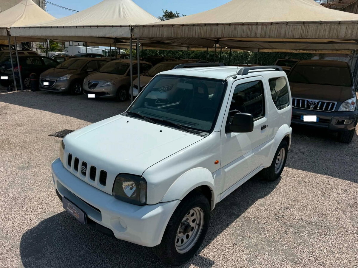 Suzuki Jimny 1.3i 16V cat 4WD JLX (2)