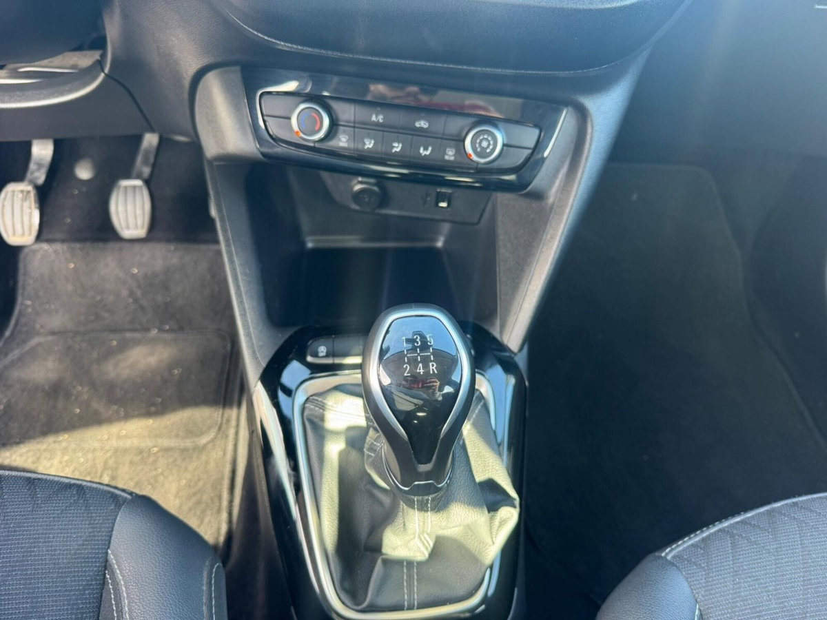Opel Corsa 1.2 Edition (13)