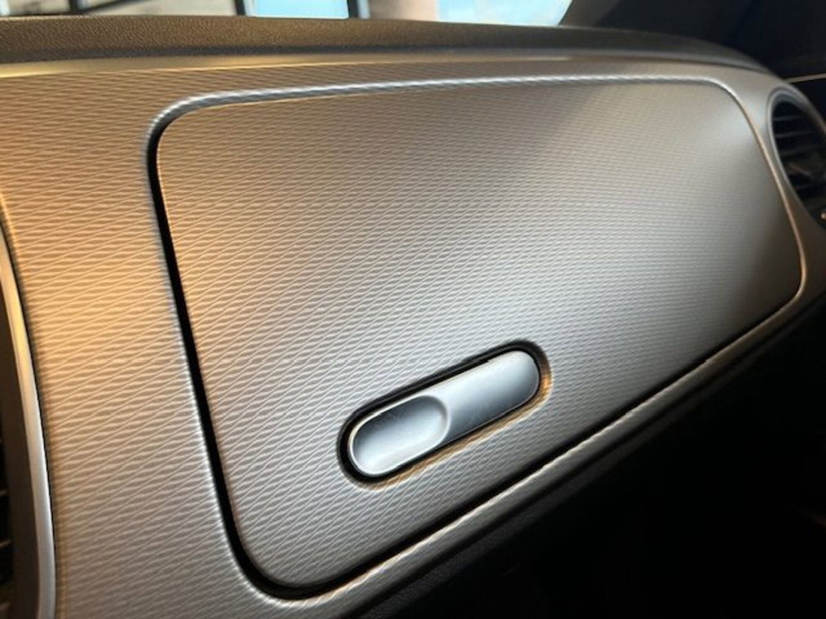 Volkswagen Maggiolino Cabrio 1.2 TSI Design (17)