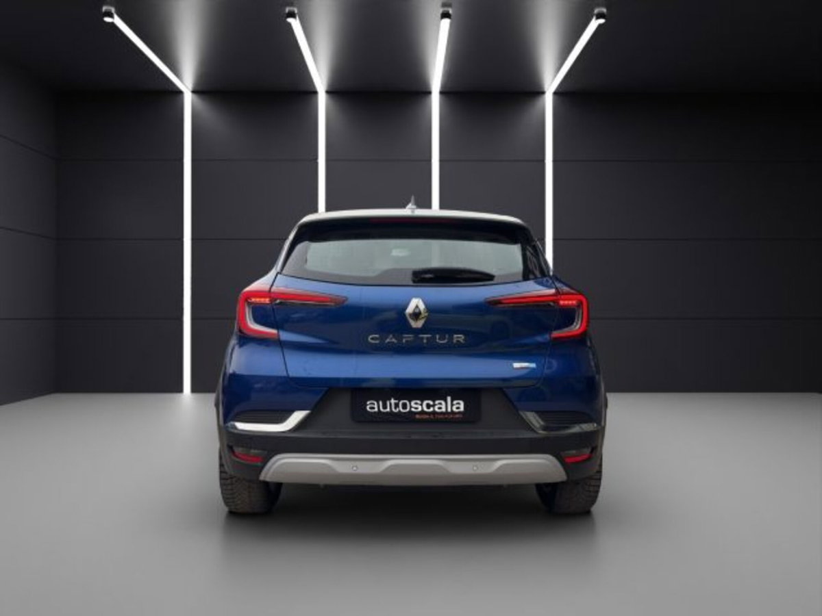 Renault Captur Plug-in Hybrid E-Tech 160 CV Intens (4)
