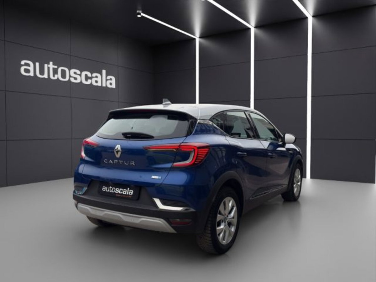 Renault Captur Plug-in Hybrid E-Tech 160 CV Intens (5)