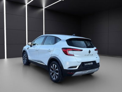 Renault Captur Plug-in Hybrid E-Tech 160 CV Intens (3)