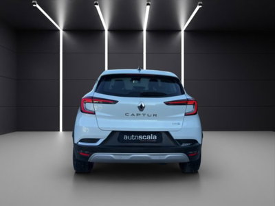 Renault Captur Plug-in Hybrid E-Tech 160 CV Intens (4)