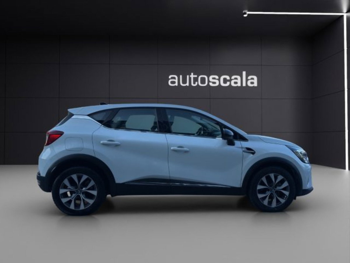 Renault Captur Plug-in Hybrid E-Tech 160 CV Intens (6)