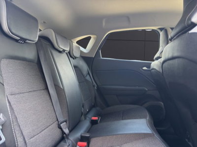 Renault Captur Full Hybrid E-Tech 145 CV Intens (19)