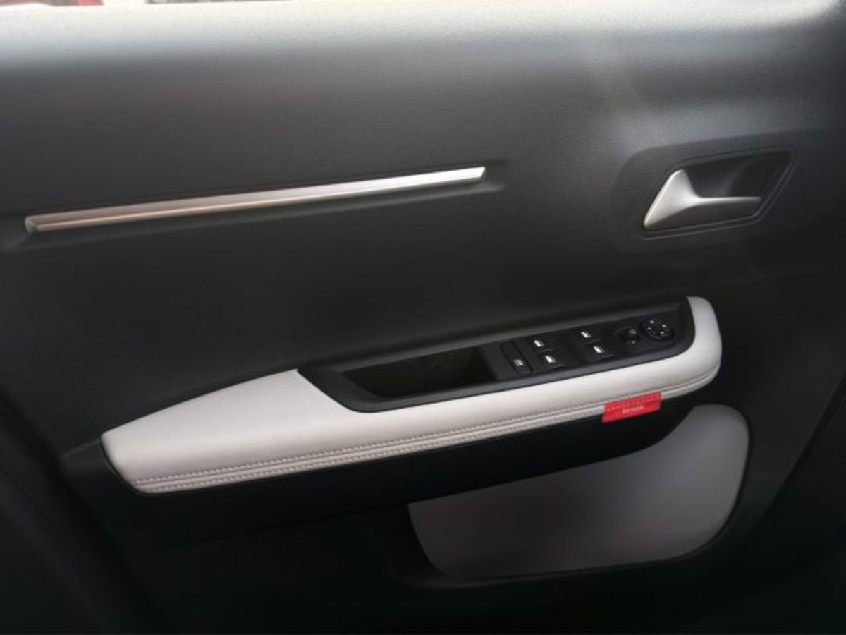 Citroen C5 Aircross 1.2 hybrid Max 136cv e-dcs6 (12)