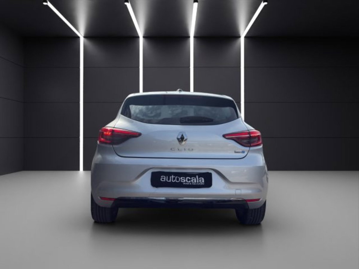Renault Clio Full Hybrid E-Tech 140 CV 5 porte Intens (4)