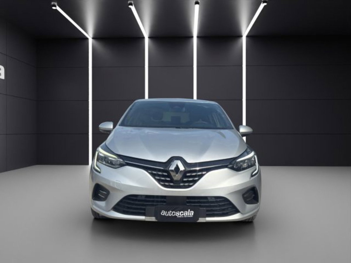 Renault Clio Full Hybrid E-Tech 140 CV 5 porte Intens (8)