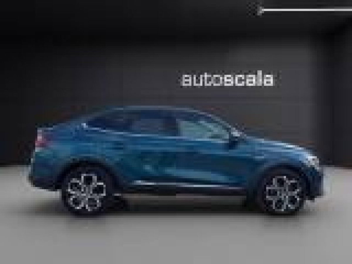 Renault Arkana E-Tech 145 CV Intens (6)