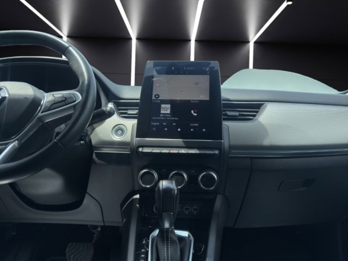 Renault Arkana E-Tech 145 CV Intens (15)