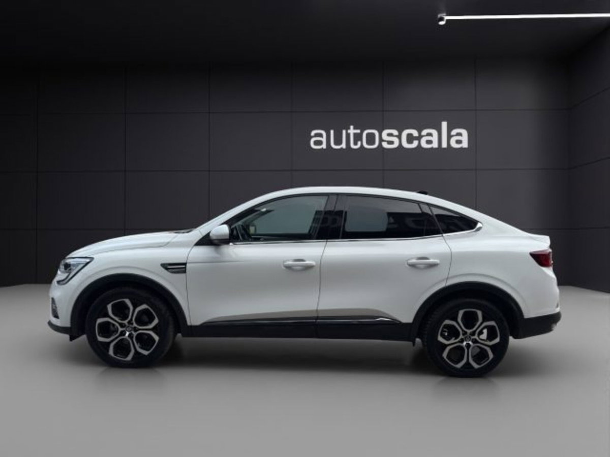 Renault Arkana E-Tech 145 CV Intens (2)