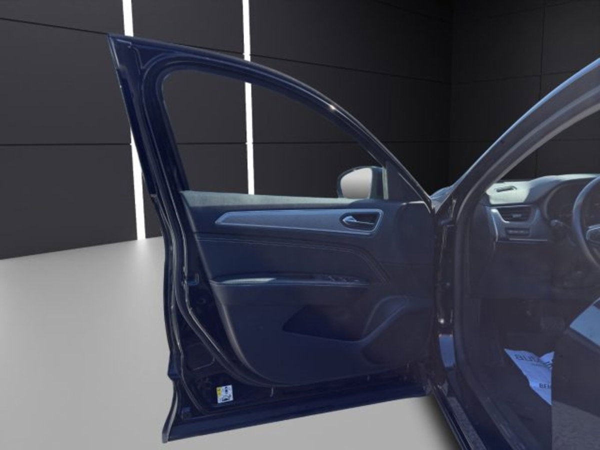 Renault Arkana E-Tech 145 CV Intens (12)
